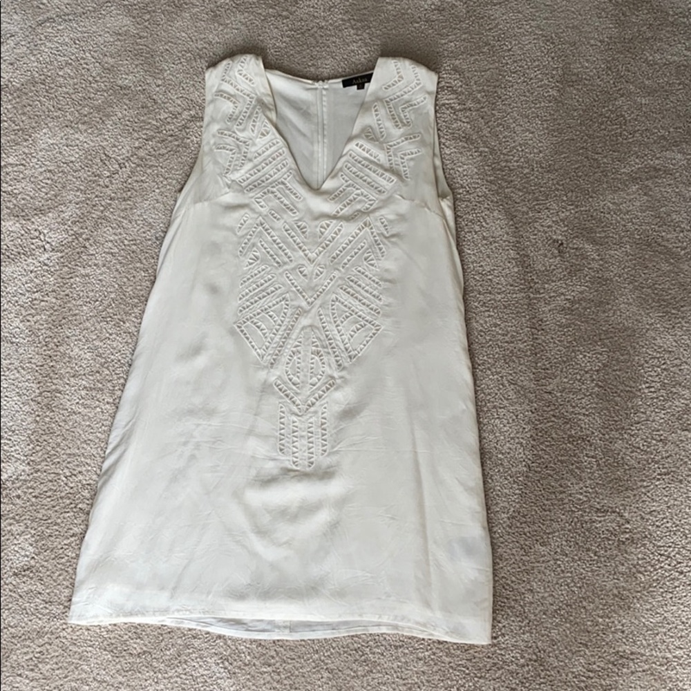 URBAN OUTFITTERS WHITE SUN DRESS